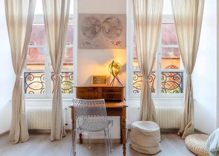 Travel Homes - The Invitation, Ideal Little Venice * Colmar